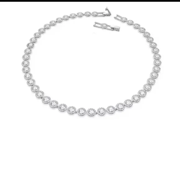 SALE❣️Gorgeous Swarovski Una Angelic Necklace Bracelet & Studs Set - Picture 6 of 12